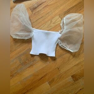 Zara White Puff-Sleeved Stretchy Crop Top